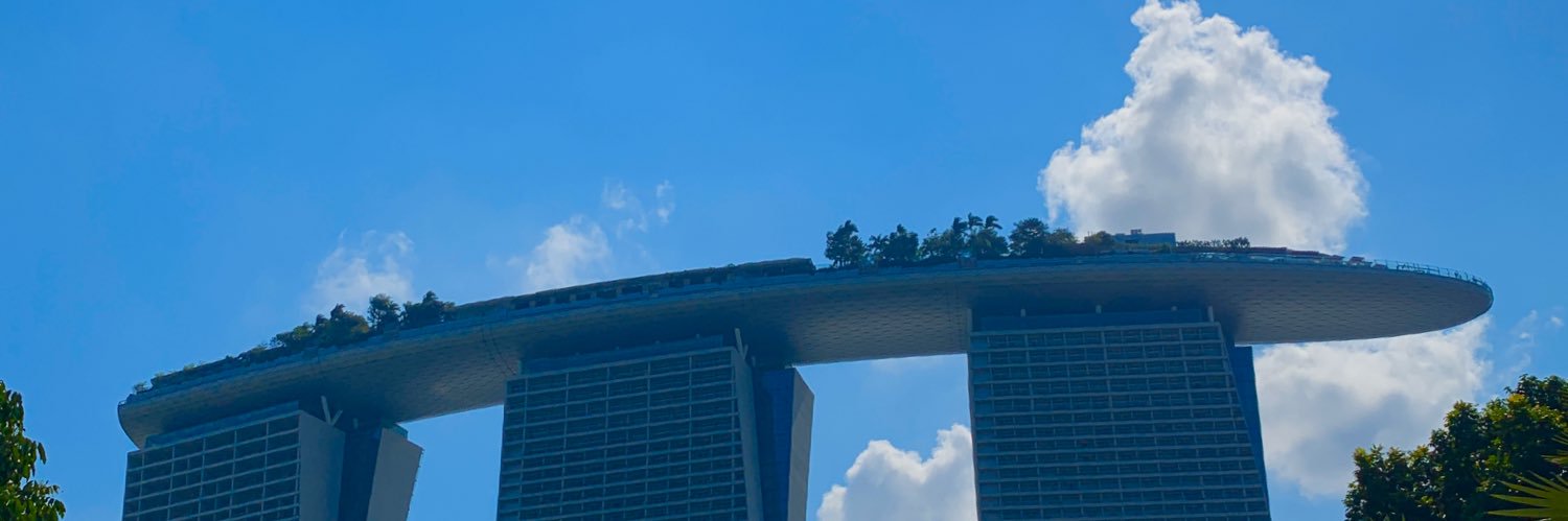 007Huy's profile banner image