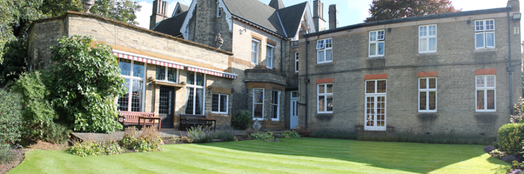 Cheyne Walk Club's banner