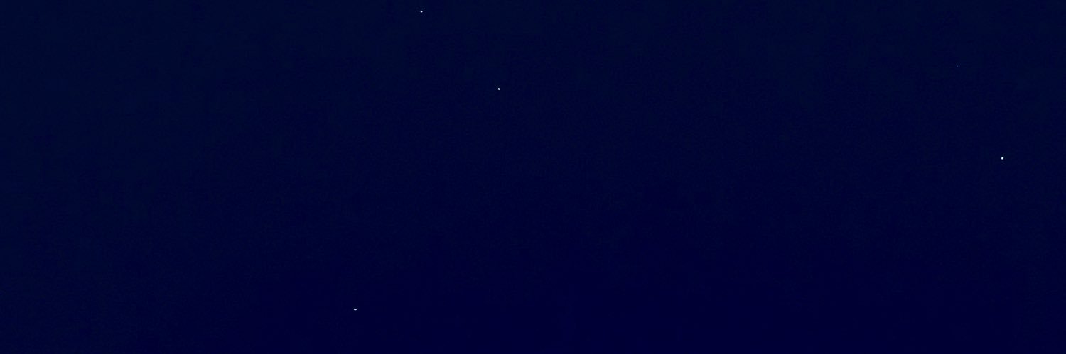yu_ta_low's profile banner image