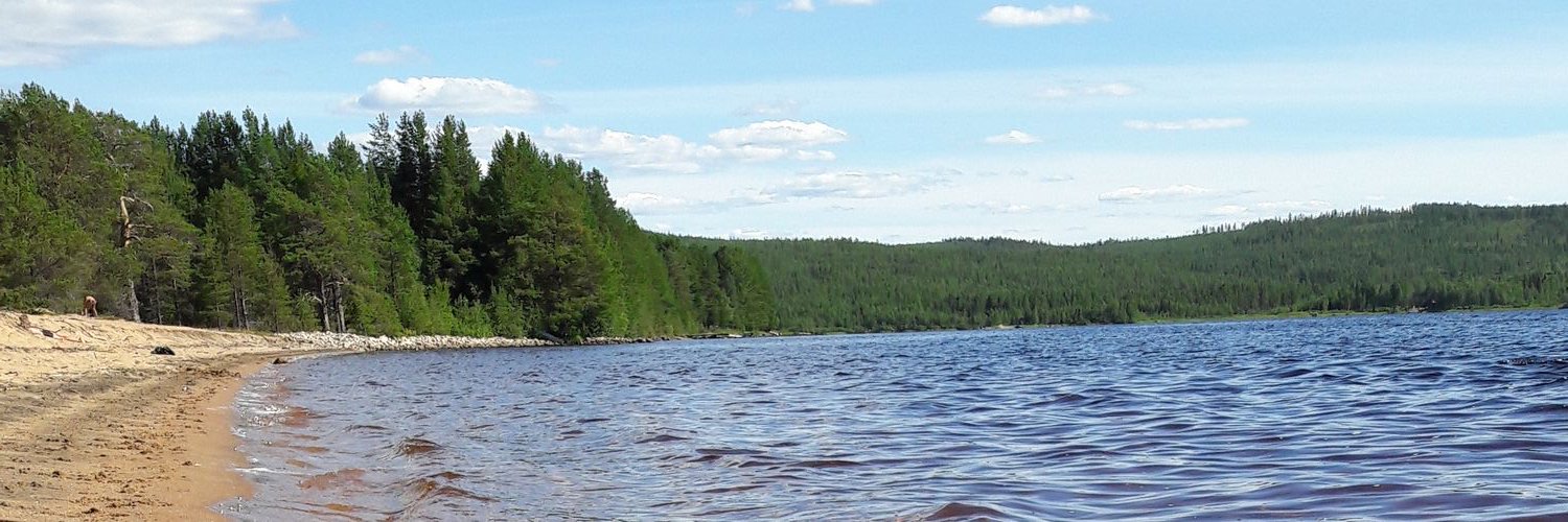 blunnu's profile banner image