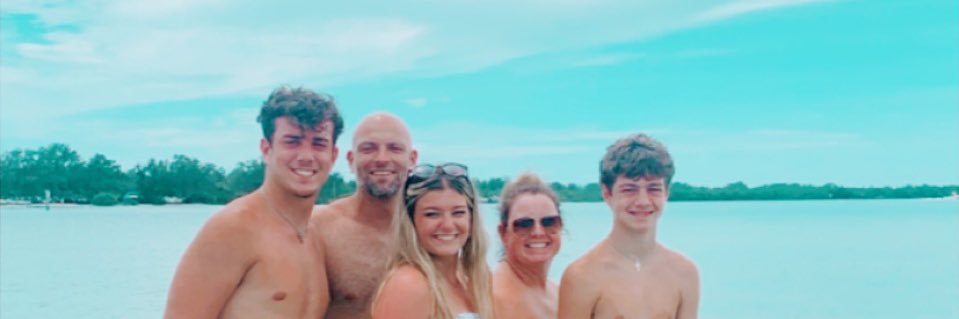 klevimoore's profile banner image