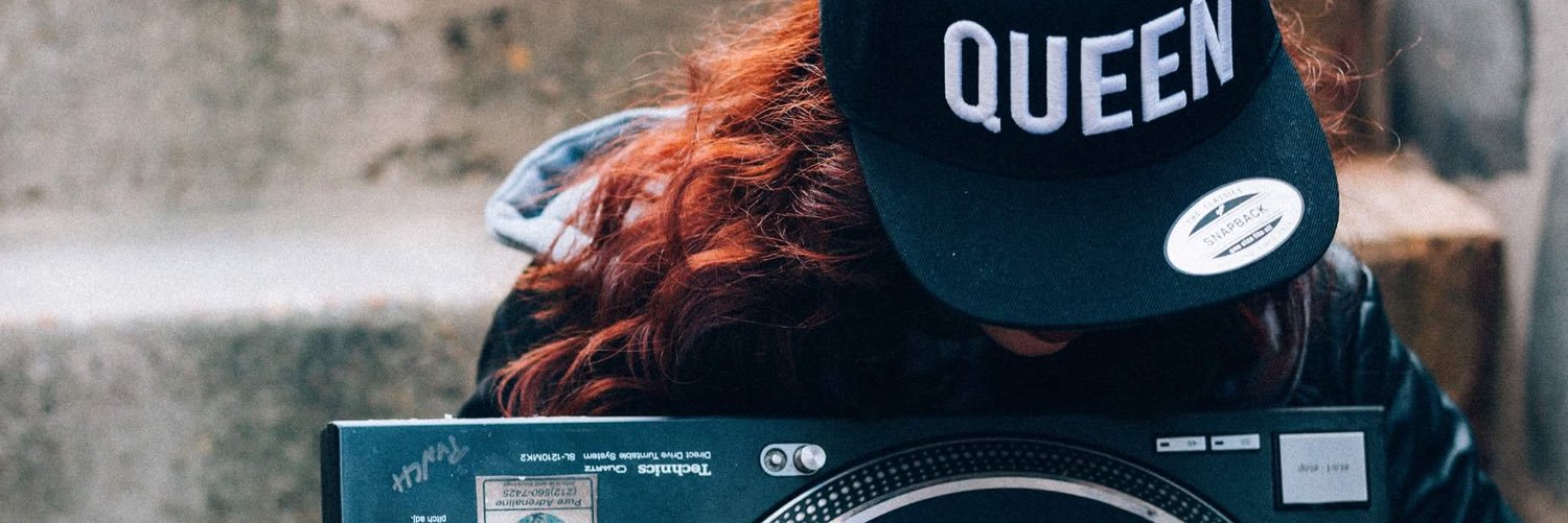 djeliz's profile banner image