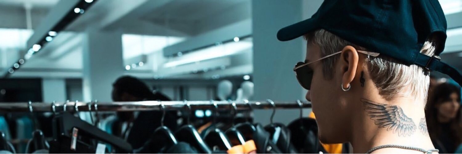 whytheus's profile banner image