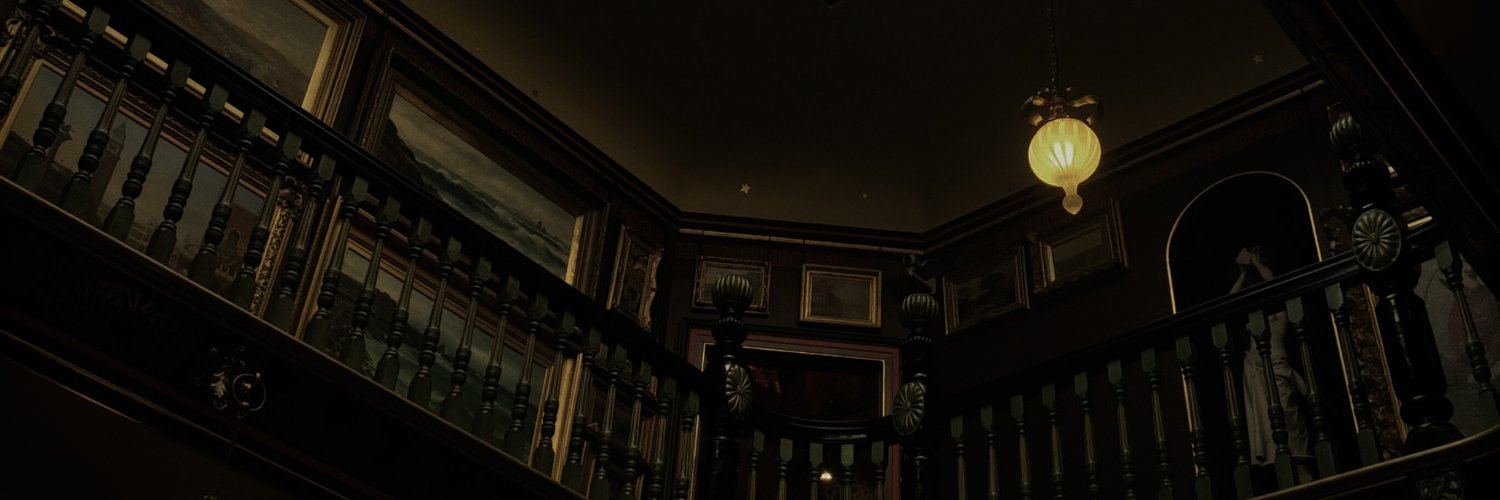 𝐌𝐚𝐱 | semi-active's banner