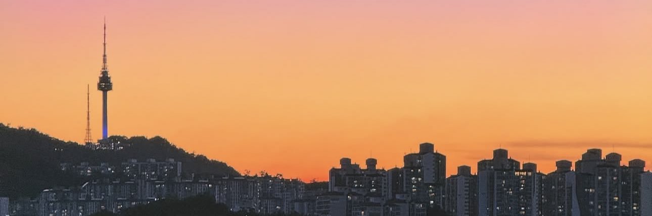 Hee banner