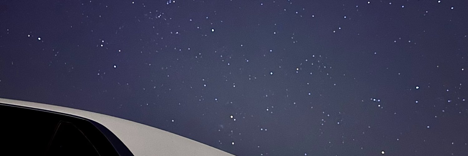 0I0's profile banner image