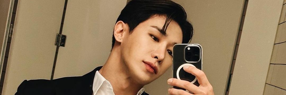 Laura saw Wonho and miss him so much (@LolitaKook) / Posts / X