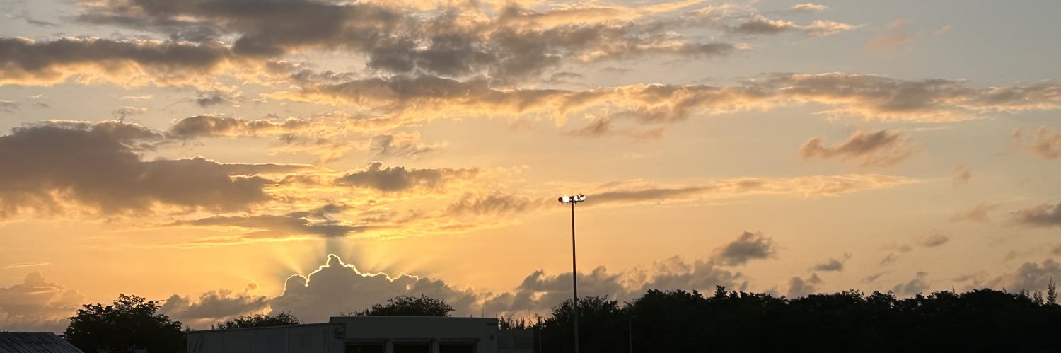 hmoraales98's profile banner image