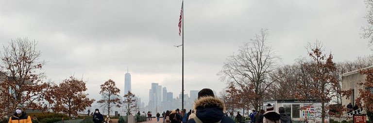 Alberto Álvarez banner