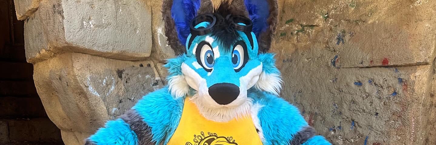 southkitsunescopes.bsky.social🦊 🦁 banner