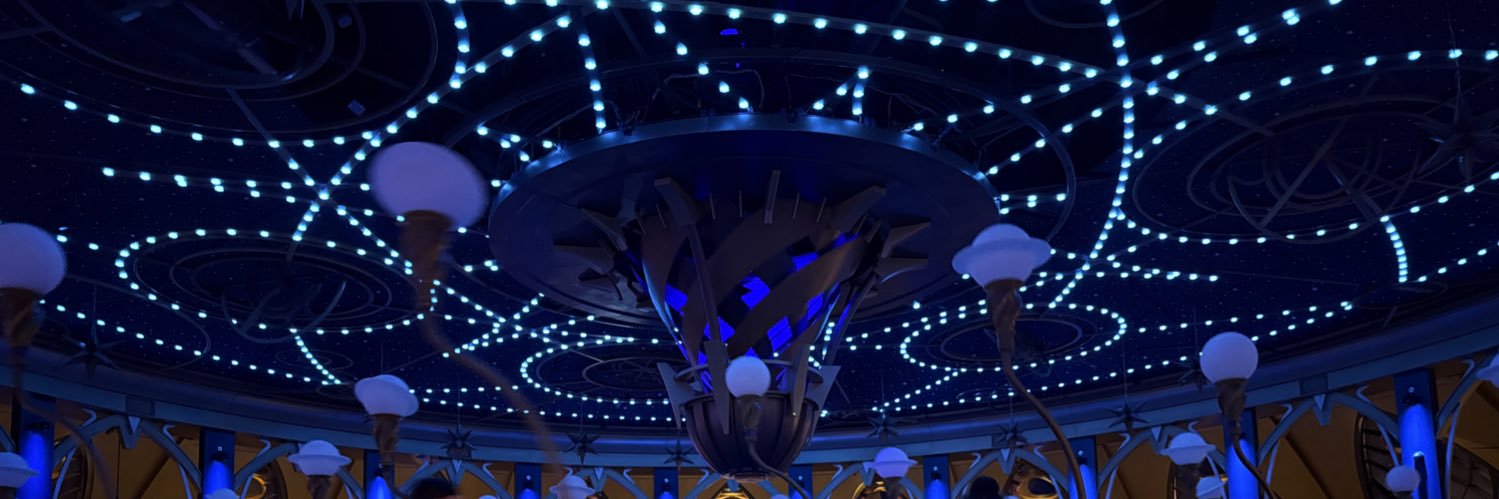 carlosb1003's profile banner image