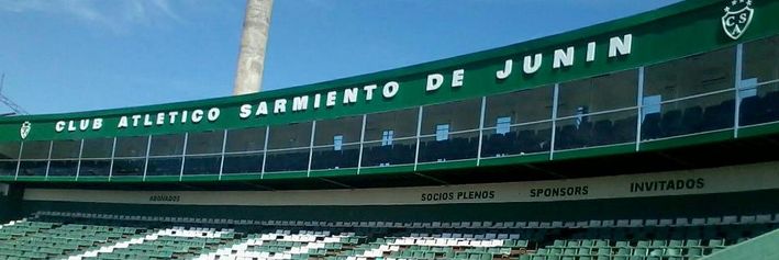 lulampia's profile banner image