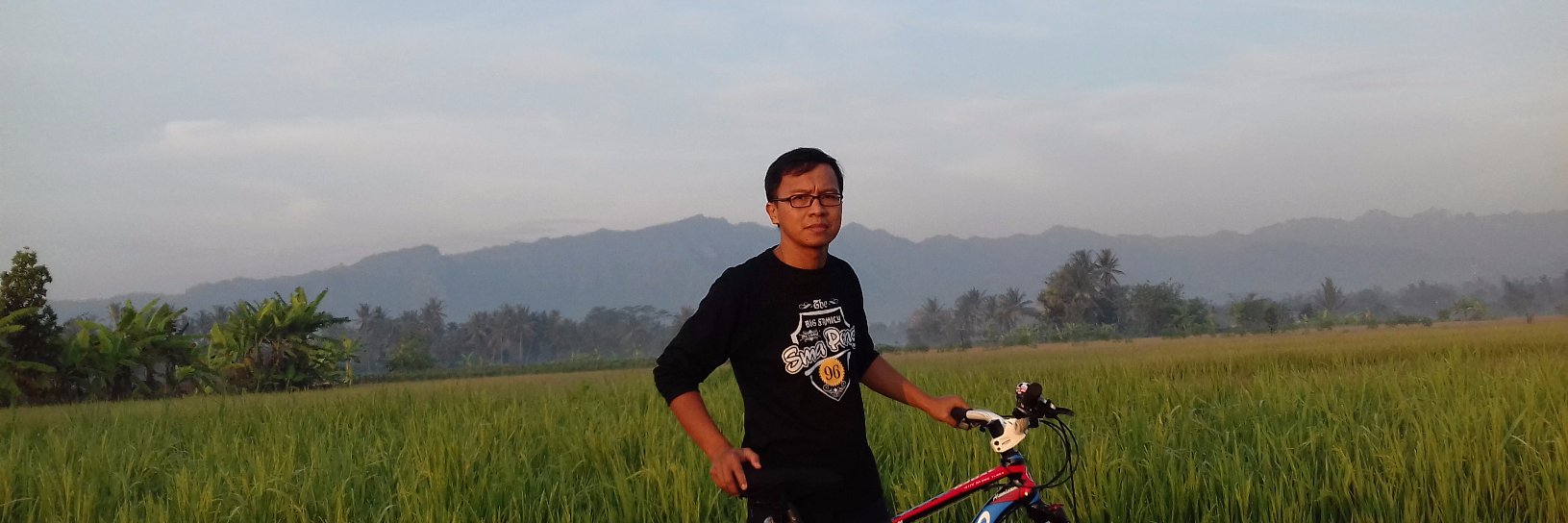 wachid_m's profile banner image