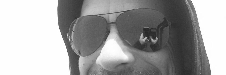 onissler's profile banner image