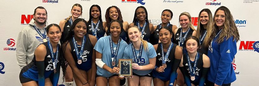 Roxanne Morris banner