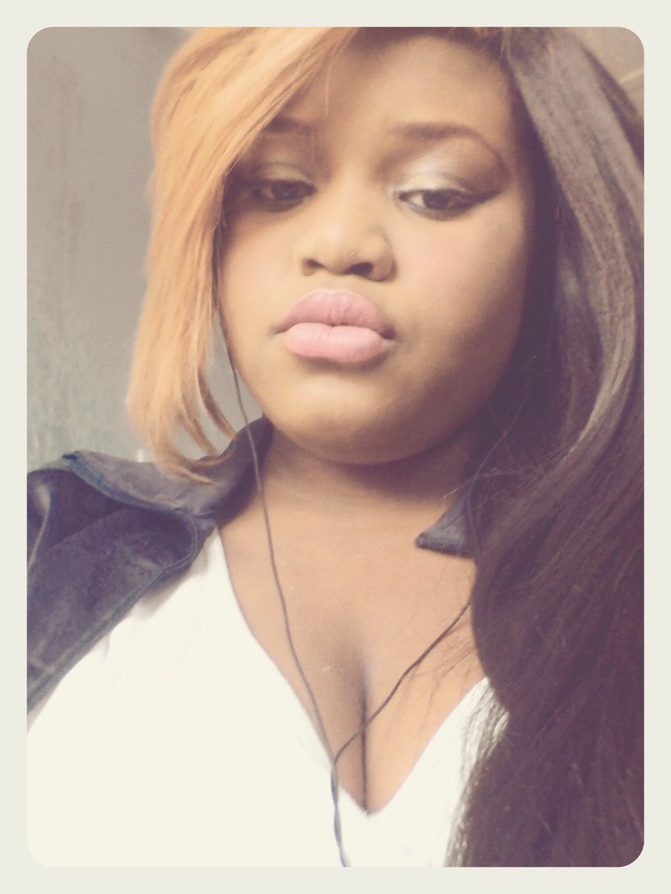 iamMONALISA3's profile banner image