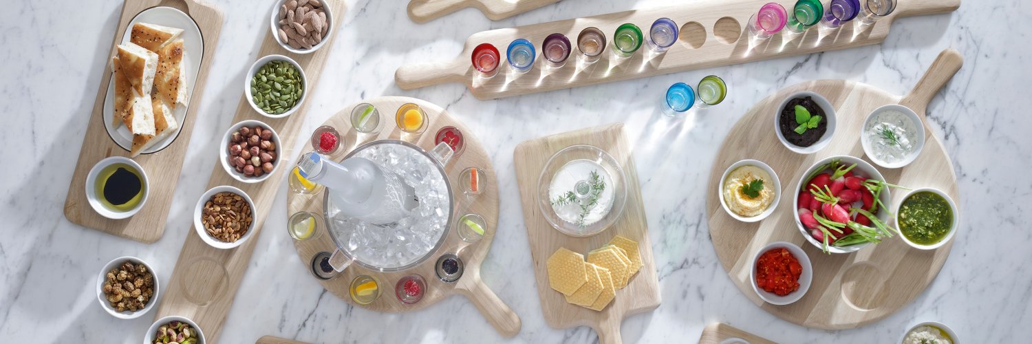 LSA International banner