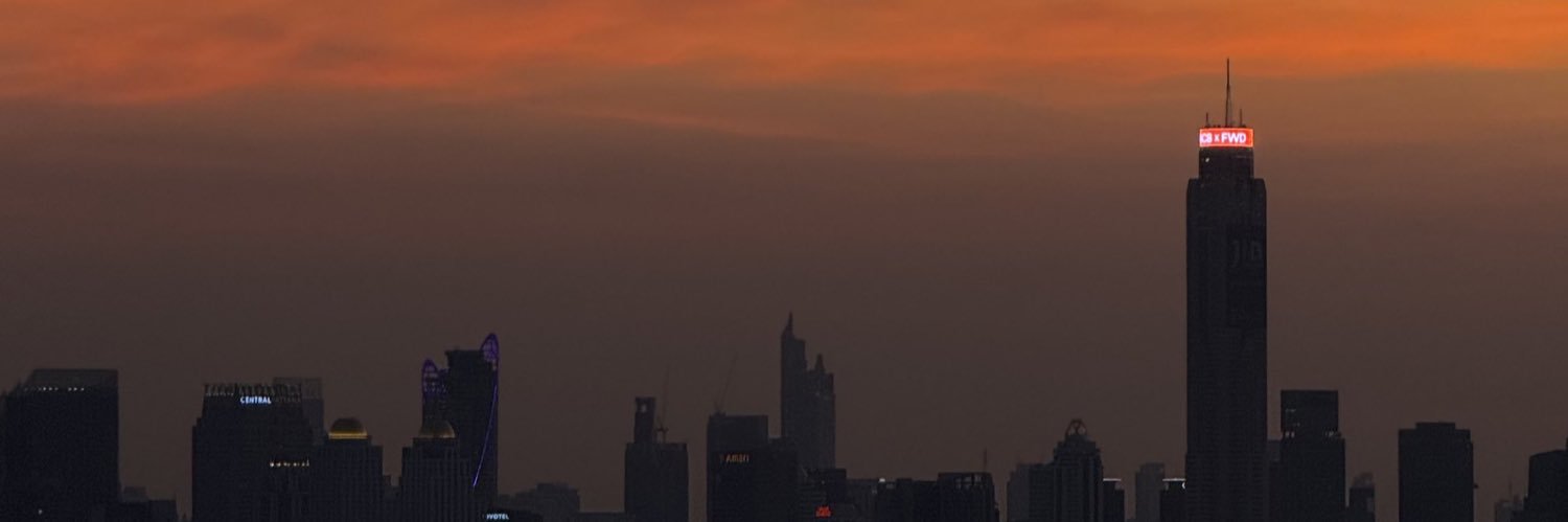 nikhotohoto's profile banner image