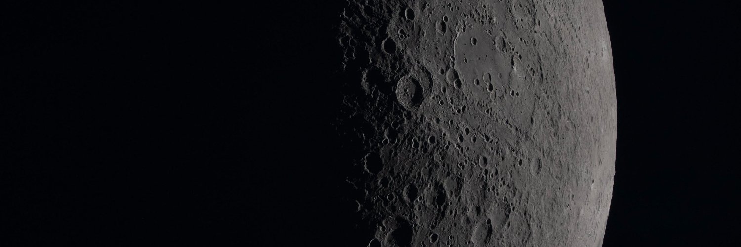 Helitron's profile banner image