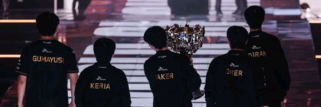 haru | grad-waiting ☝️ banner