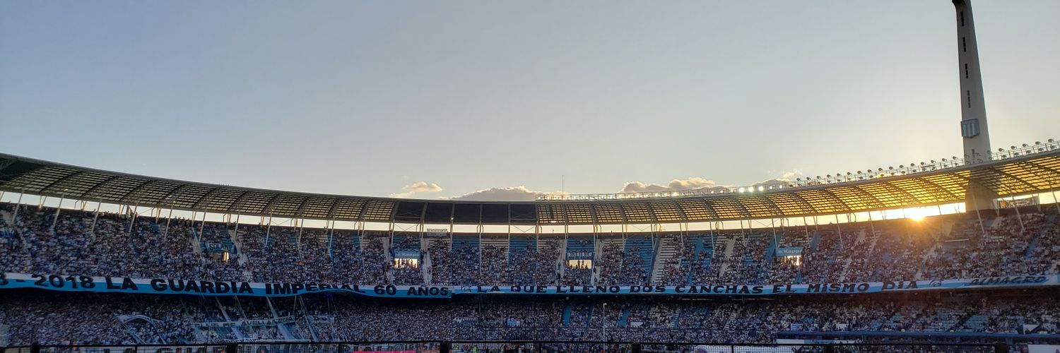 LopezIvannaa's profile banner image