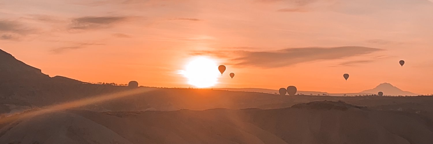 anazffr's profile banner image
