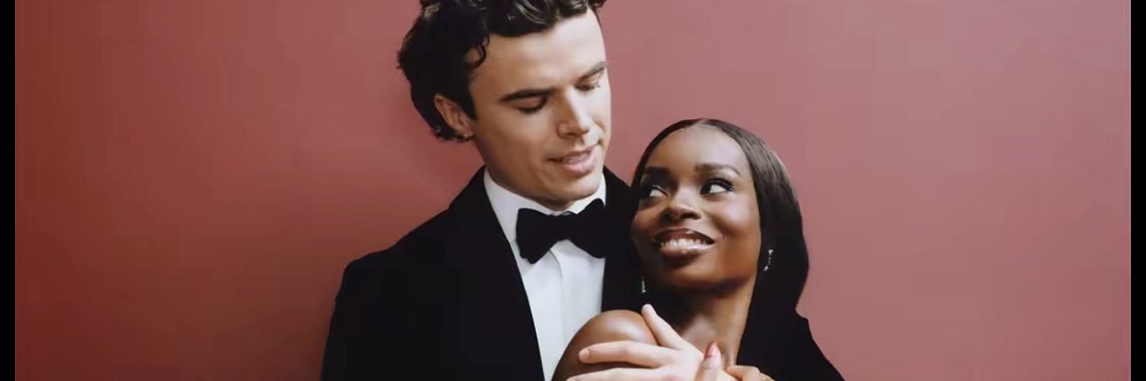 Lis 🇲🇽🖤✨ banner