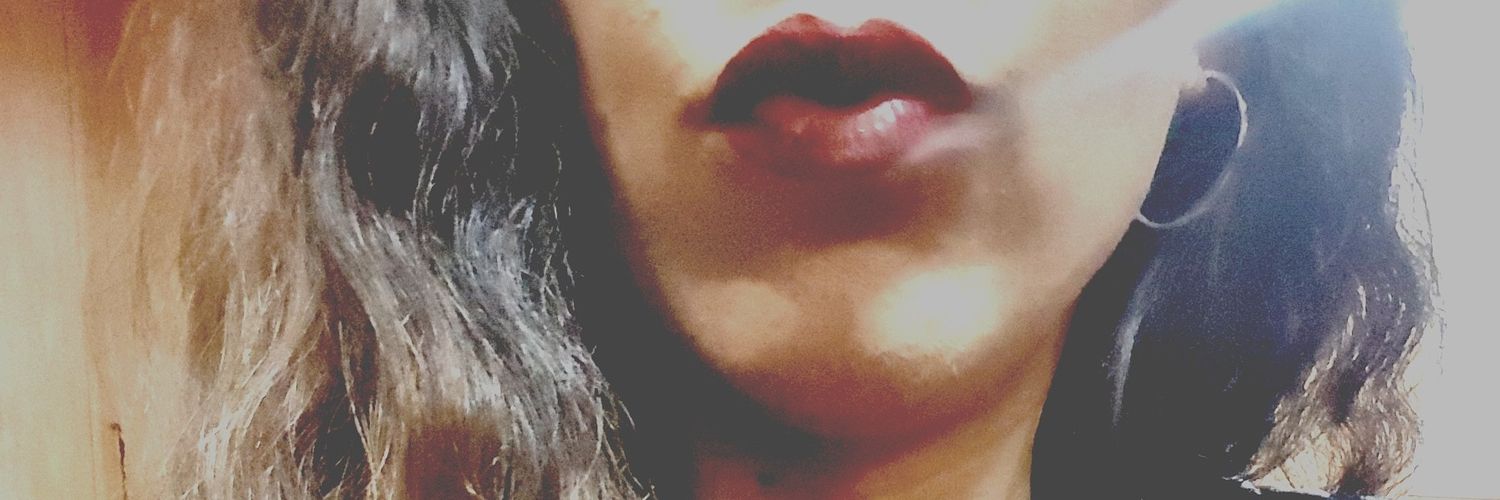 Mariaolaola's profile banner image