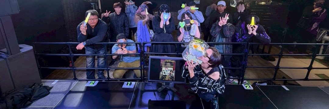 デストロイヤーぴっぴ🚬🥃🦎 banner