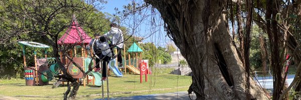 Rlight_06 Profile Banner