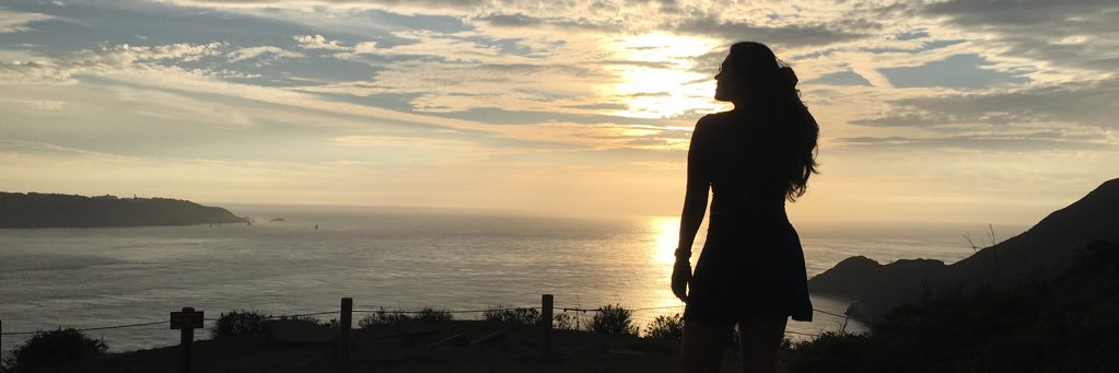 das_sharon's profile banner image