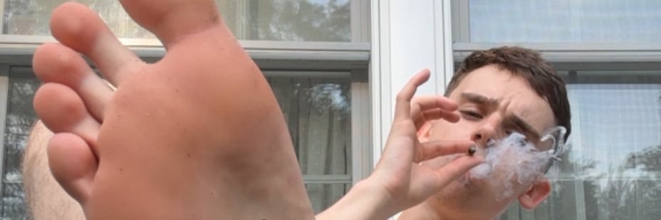 traystonedom's profile banner image