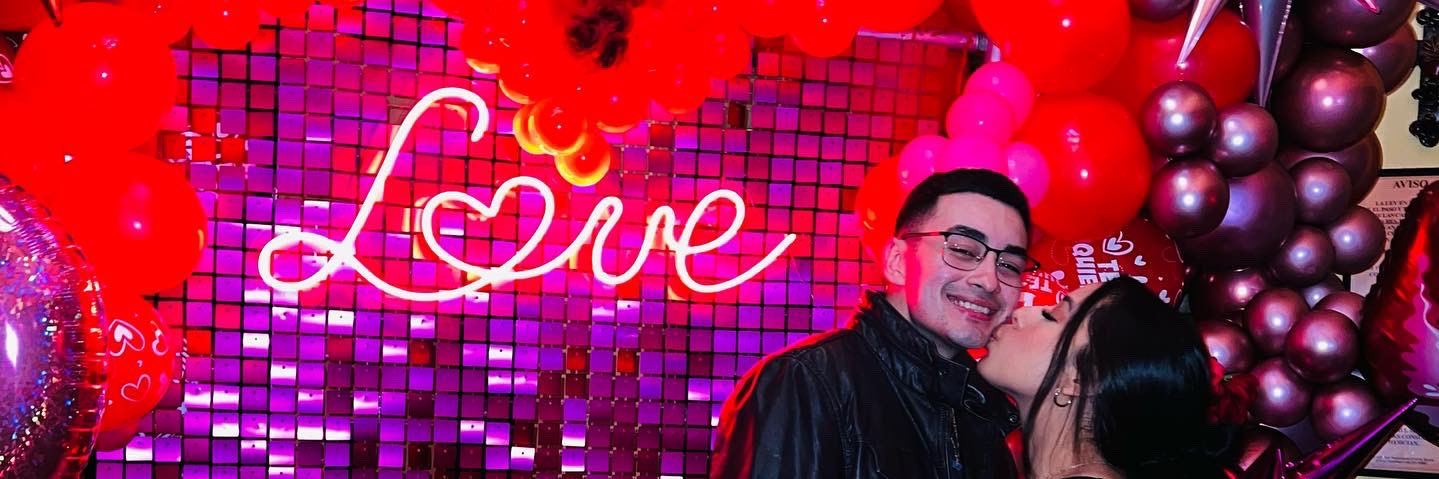 astroabee's profile banner image