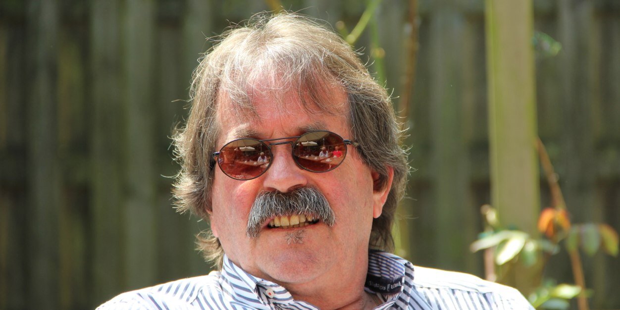 Arnold Staudt banner