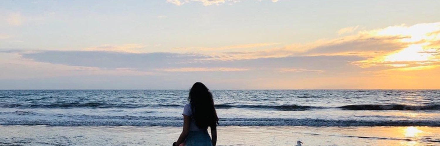 sabrinanins's profile banner image