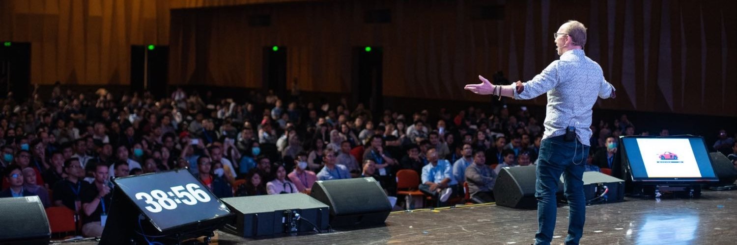jonearnshaw's profile banner image