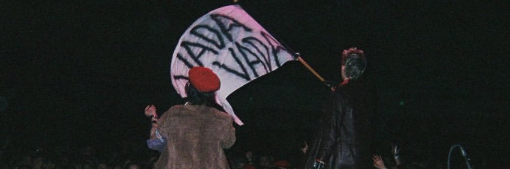 d banner