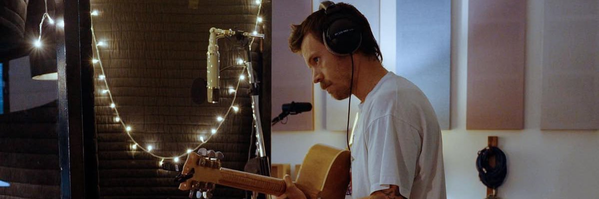 gui drop dead banner