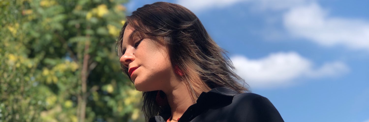 eceozbir's profile banner image