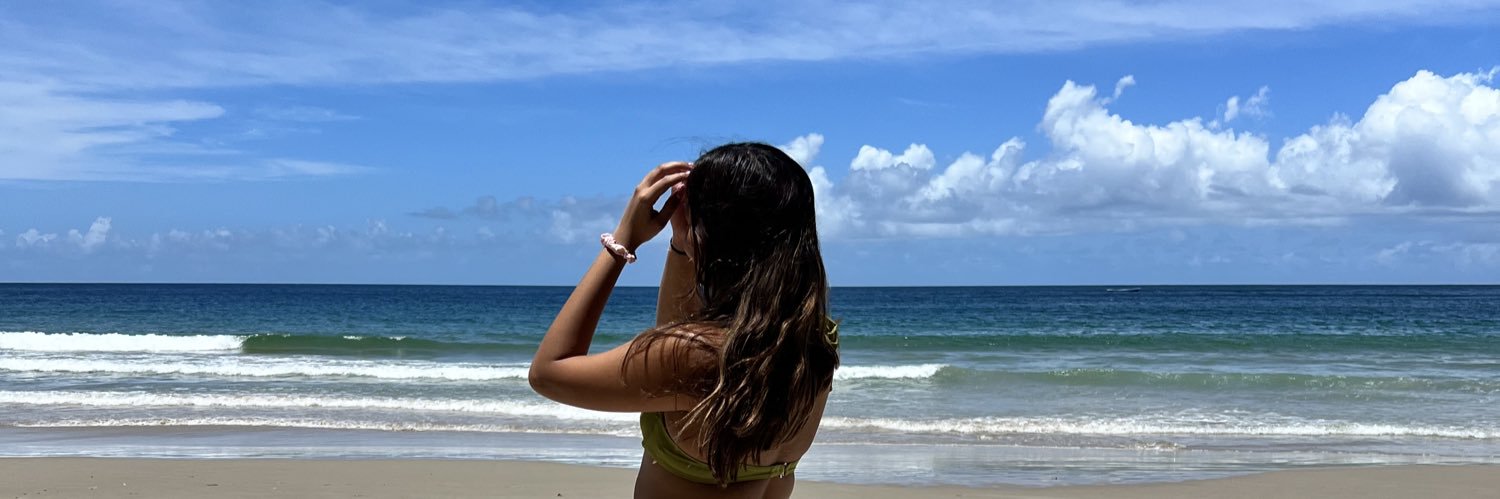 rawralee's profile banner image