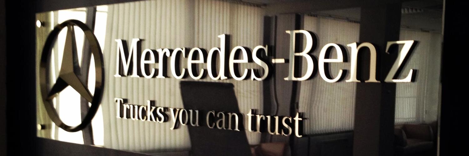 andioni's profile banner image