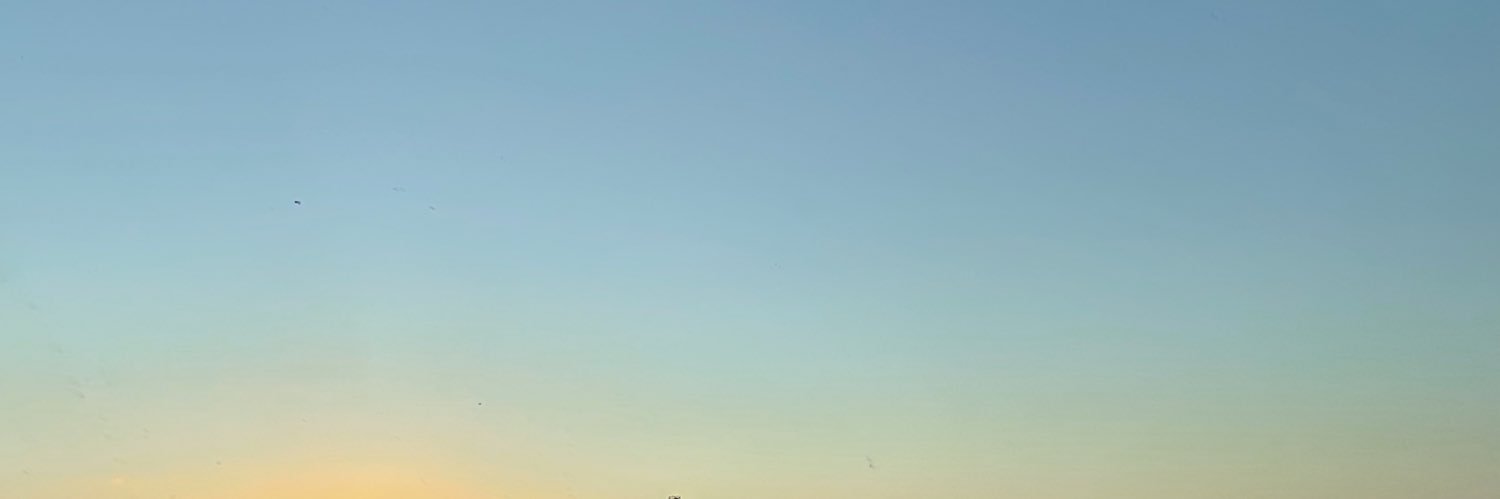 danielisrad's profile banner image