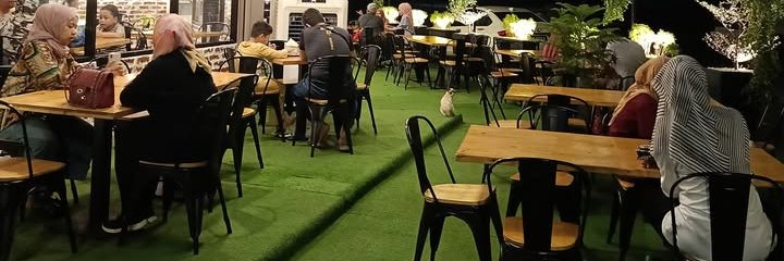 Chill & Feel Cafe banner