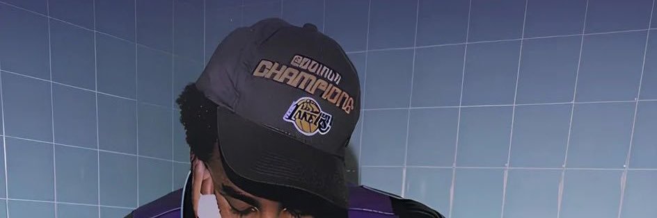 youngin_i's profile banner image