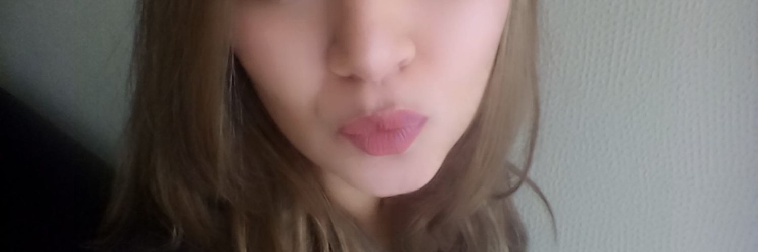 laura_marias's profile banner image
