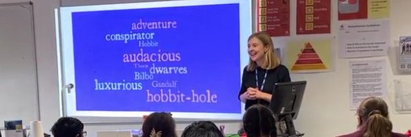 staff_lily1 Profile Banner