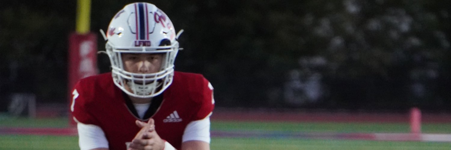 Moses Smeltzer ‘29 QB banner