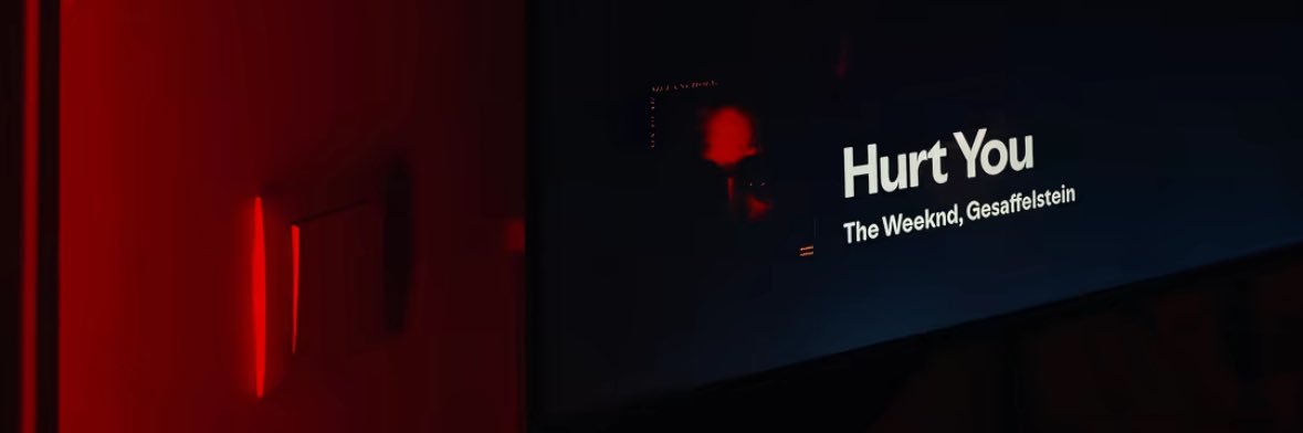 t banner