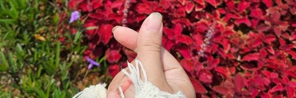 nesaave9 Profile Banner