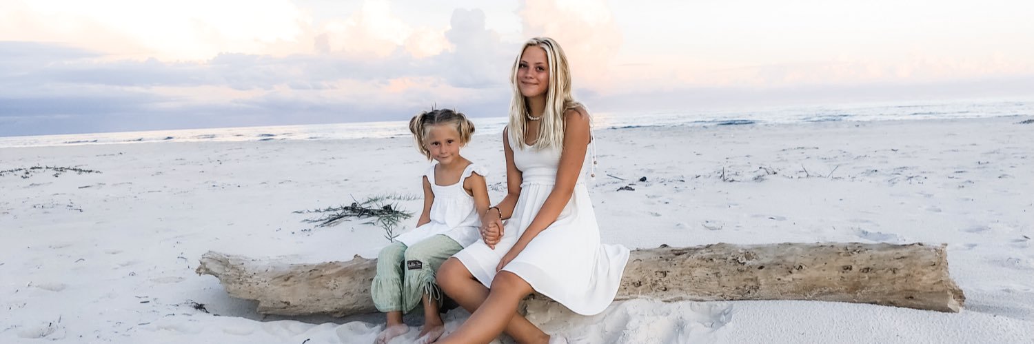 TiffanyStengell's profile banner image
